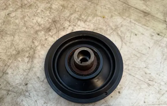 BMW 7 G11 G12 Crankshaft pulley 7646900