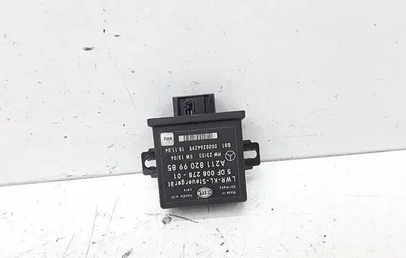 Mercedes-Benz E W211 Light module LCM A2118209985 0000264295 5DF00827801