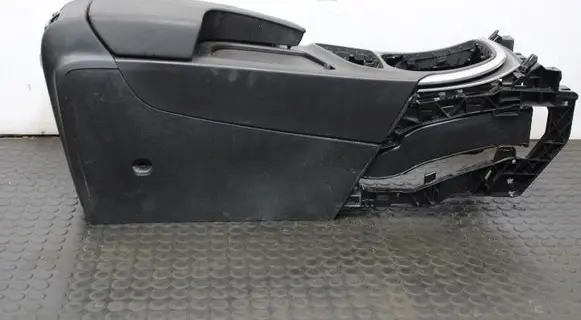 Opel Insignia A Center console