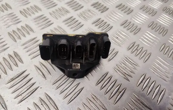 Mercedes-Benz E W213 Current control relay A0005459712