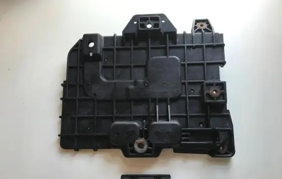 KIA Rio Battery tray 371501W000