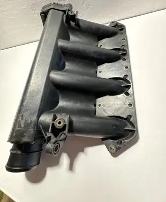 Mercedes-Benz Sprinter W901 W902 W903 W904 Intake manifold A6110902637