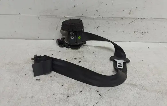 Volvo S60 Rear seatbelt P039818856 39818856 34078325A