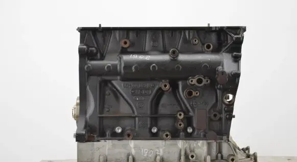 Audi A3 S3 8P Engine block 06H103011AP 06H103011H CCZ