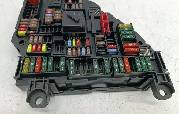 BMW 7 F01 F02 F03 F04 Fuse module 9234423 61149234423 217033452F