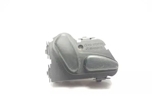 Mercedes-Benz E W210 Seat control switch 2108213751