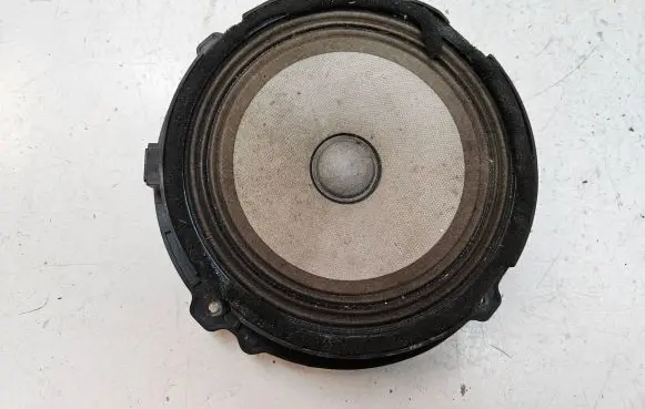 KIA Pro Cee'd I Front door speaker 963301H010