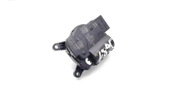 Audi A1 Air flap motor/actuator 2Q0907511D T48303B
