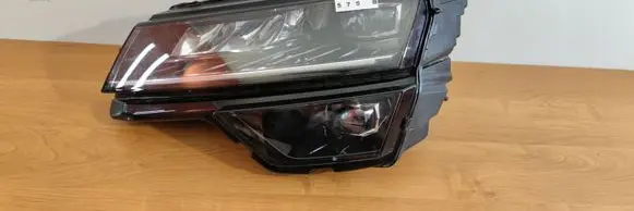 Skoda Karoq Headlight/headlamp 57B941015B