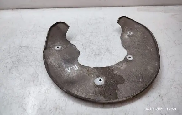 Audi A6 Allroad C7 Front brake disc dust cover plate 