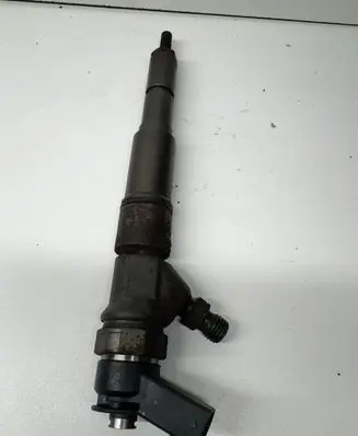 BMW 5 E60 E61 Fuel injector 0445110209 7794435