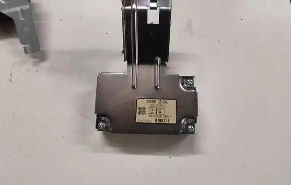 Nissan Leaf II (ZE1) Other control units/modules 285N65SJ0A 6190316 093H0013657