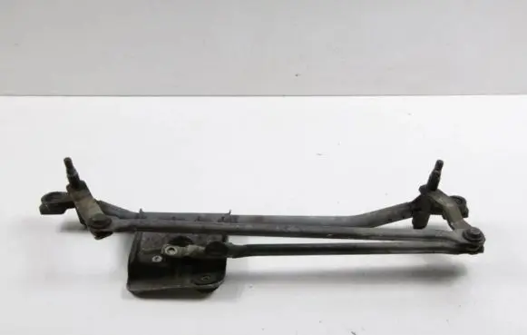 Ford Mondeo MK II Front wiper linkage XS7117504AA