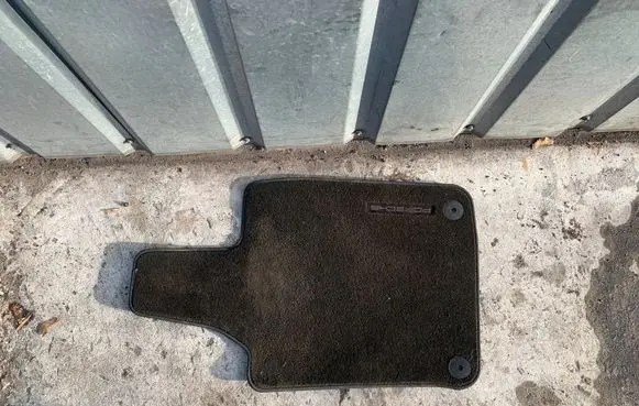 Porsche Panamera (970) Front floor mat 3C0864523