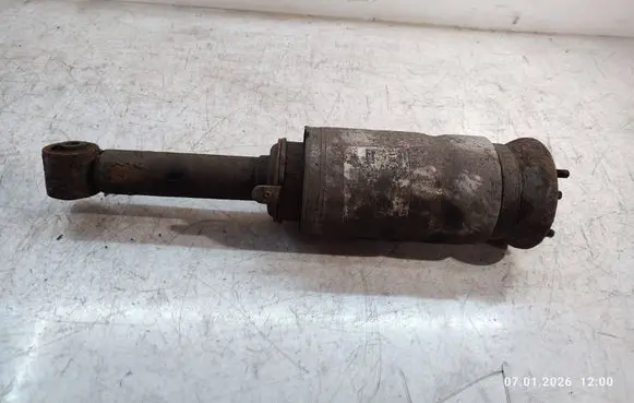 Land Rover Discovery 4 - LR4 Front air suspension shock absorber AH2218B036AA