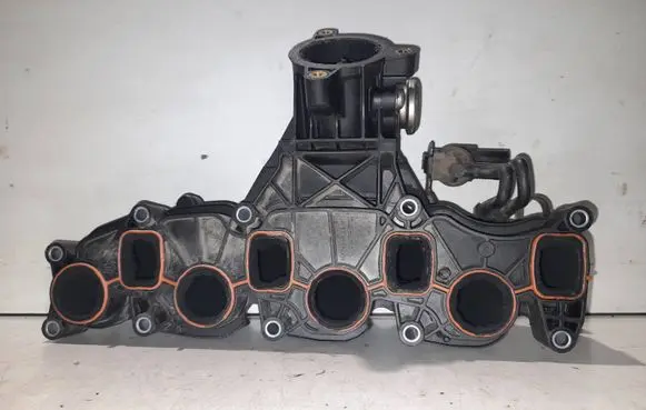 Volkswagen Caddy Intake manifold