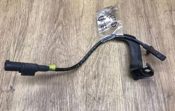 Mercedes-Benz GLE (W166 - C292) ABS rear brake sensor A1669054102