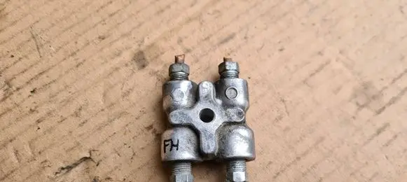 Suzuki Ignis Brake power pressure regulator 5163082040