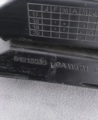 Chevrolet Camaro Front door wind deflector 84215538