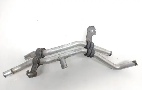 Toyota Auris E180 Engine coolant pipe/hose
