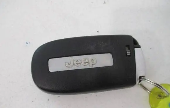 Jeep Grand Cherokee Ignition key/card 
