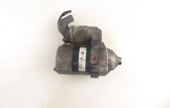 Nissan Micra Starter motor D7E40 233001F77C