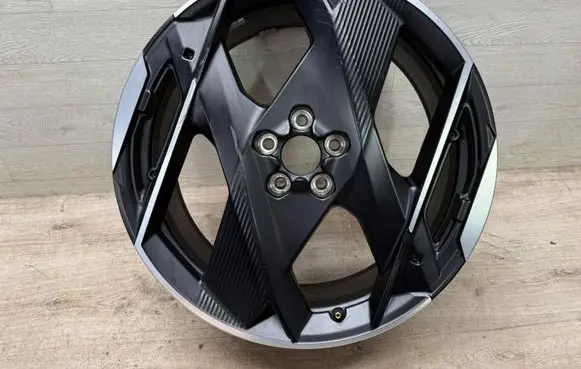 Peugeot 408 II R20 alloy rim 9840674780 P500113P