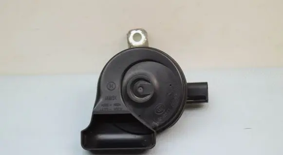Skoda Fabia Mk3 (NJ) Horn signal 5Q0951223B