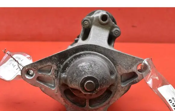 Toyota Yaris Starter motor DSN986