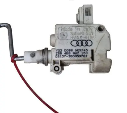 Audi A6 S6 C5 4B Central locking motor 4B9862153