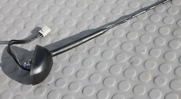 Suzuki Vitara (LY) Radio antenna ANTENAVITARA