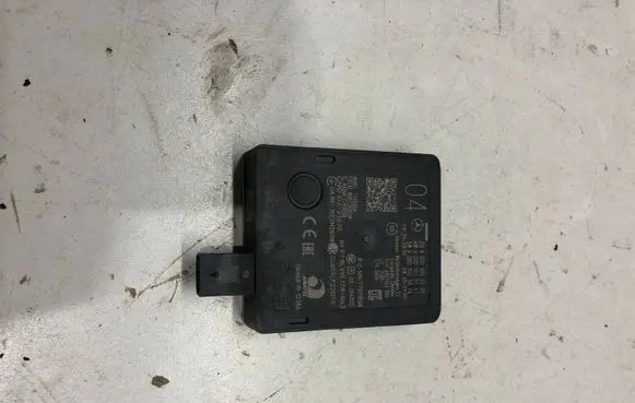 Mercedes-Benz C W206 Distronic sensor radar A0009001029 A0009025874 A0009010117