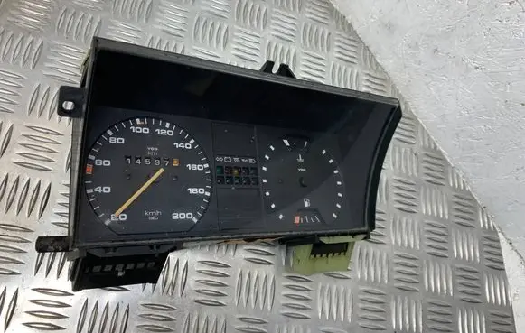 Volkswagen Jetta II Speedometer (instrument cluster) 191919033 191919059 110008297023
