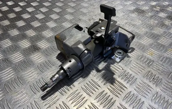 Toyota Auris 150 Steering wheel axle 4525002682 45020425 699985201