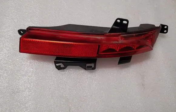 Land Rover Discovery Sport Rear fog light FK7215K272