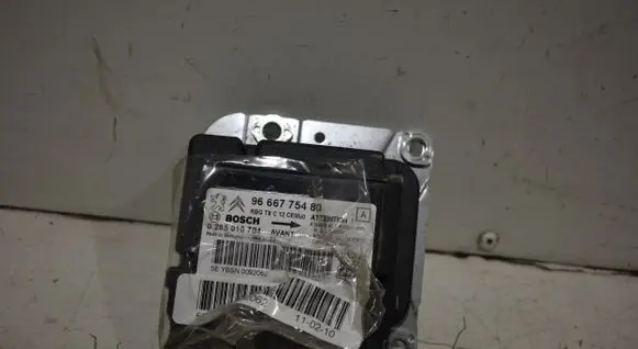 Peugeot 3008 I Airbag control unit/module 9666775480