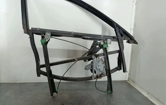 Audi A4 S4 B5 8D Front door window regulator with motor