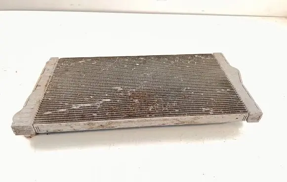 BMW 5 F10 F11 Coolant radiator 8509177