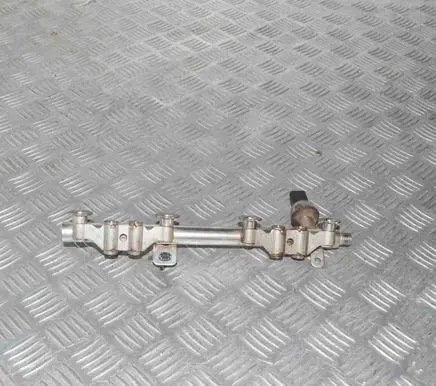 Nissan Qashqai Fuel main line pipe