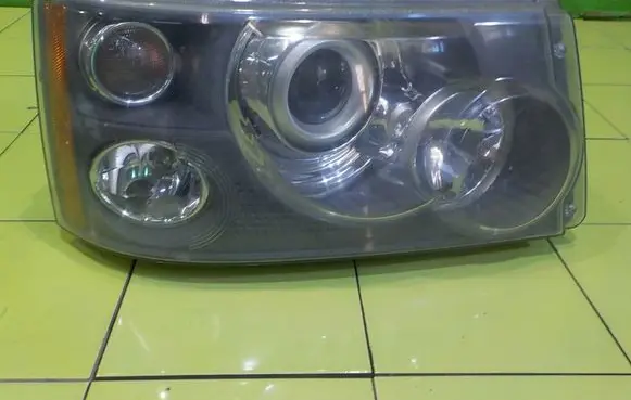 Land Rover Range Rover Sport L320 Headlight/headlamp PRZOD