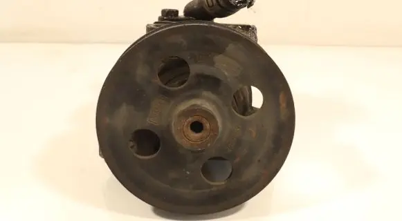 Ford Mondeo MK IV Power steering pump 6G913A696EA