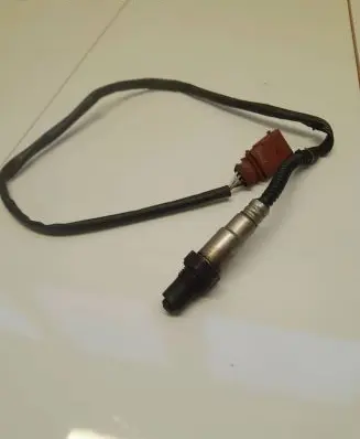 Audi A4 S4 B7 8E 8H Lambda probe sensor 06d906265