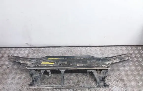 Top upper radiator support slam panel