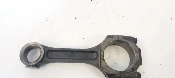 Hyundai Elantra Connecting rod/conrod A1AD