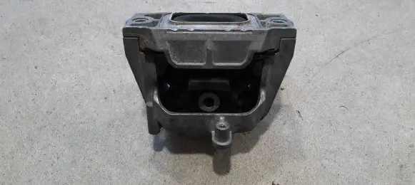 Volkswagen Golf V Engine mount bracket 1K0199262AS