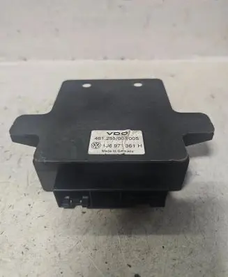 Volkswagen PASSAT B6 Engine control unit/module 1J6971361H 461255003005