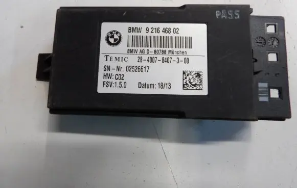 BMW 5 F10 F11 Seat heating relay 9216468 02526617 2840078407300