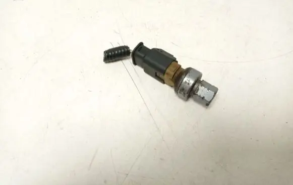 Air conditioning (A/C) pressure sensor