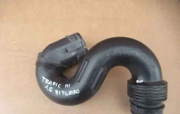 Renault Trafic III (X82) Intercooler hose/pipe 165555514