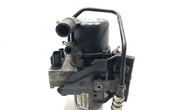 Jeep Grand Cherokee Power steering pump P05154449AD